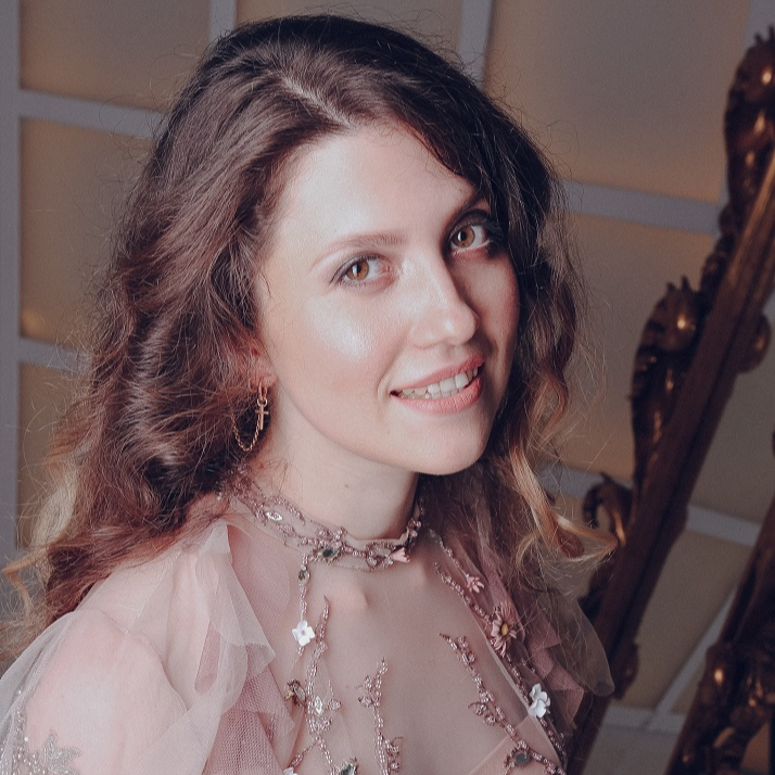 Елена Шелинс