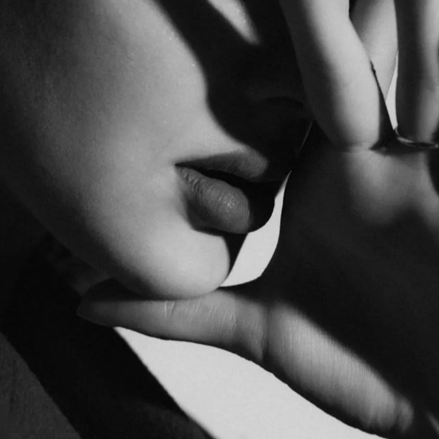 Ада Мир